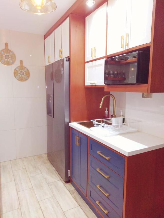 Casa Ramos Salamanca - Airport Pick Up And Drop Off Service - Homestay Лима Экстерьер фото